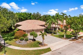 6567 NW 72nd Pl, Parkland, FL 33067