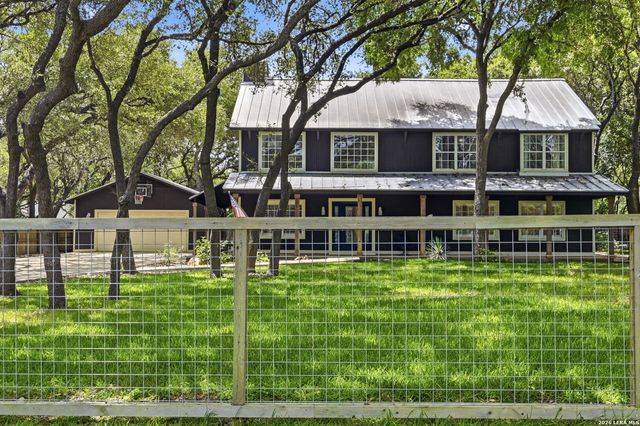 8806 SHOSHONI TRL, San Antonio, TX 78255