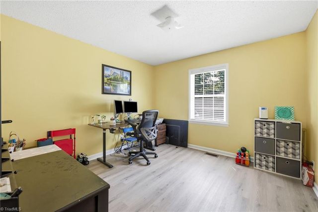 4027 Granby Street, Winston-salem, NC 27101