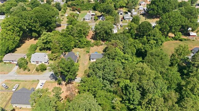 4027 Granby Street, Winston-salem, NC 27101