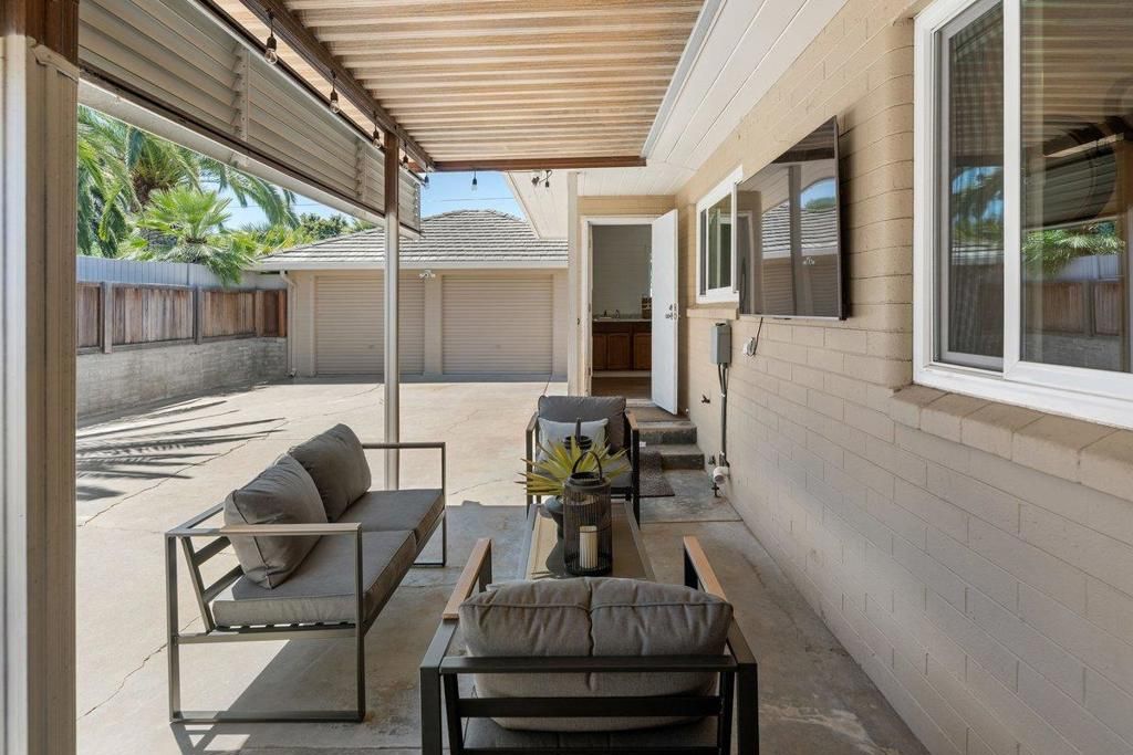 Image 30 of property listing at 729 S Pleasant Avenue, Lodi, CA 95240