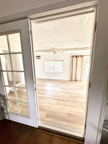 2528 S Watson Street, Visalia, CA 93277