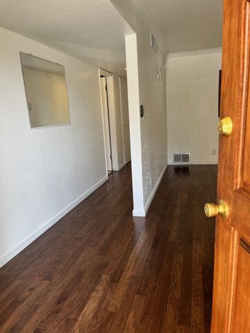 2528 S Watson Street, Visalia, CA 93277