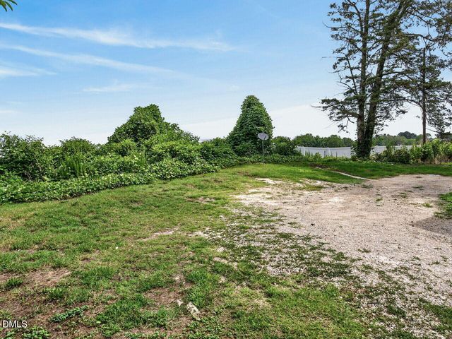 3328 Barwell Road, Raleigh, NC 27610