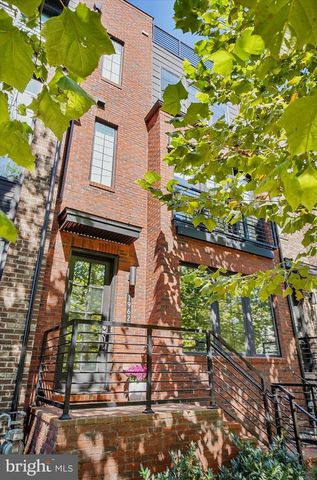 1962 ROLAND CLARKE PL, Reston, VA 20191