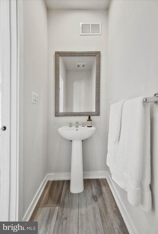 1962 ROLAND CLARKE PL, Reston, VA 20191