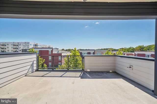 1962 ROLAND CLARKE PL, Reston, VA 20191