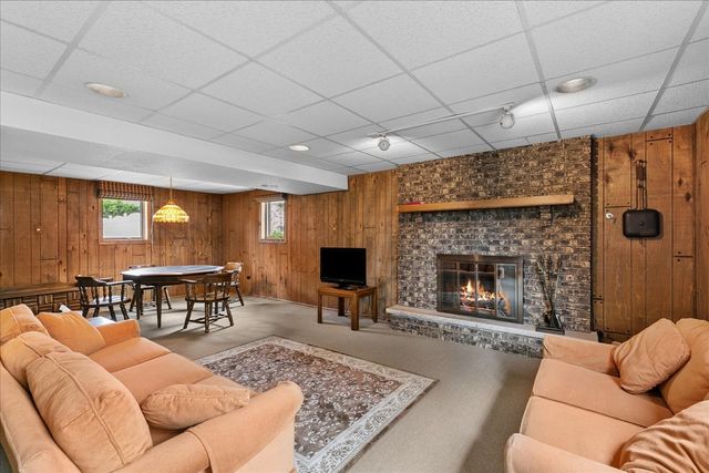 14045 Terry Drive, Orland Park, IL 60462