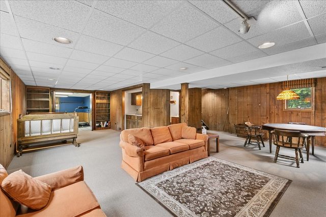 14045 Terry Drive, Orland Park, IL 60462