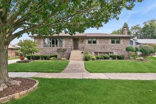 14045 Terry Drive, Orland Park, IL 60462