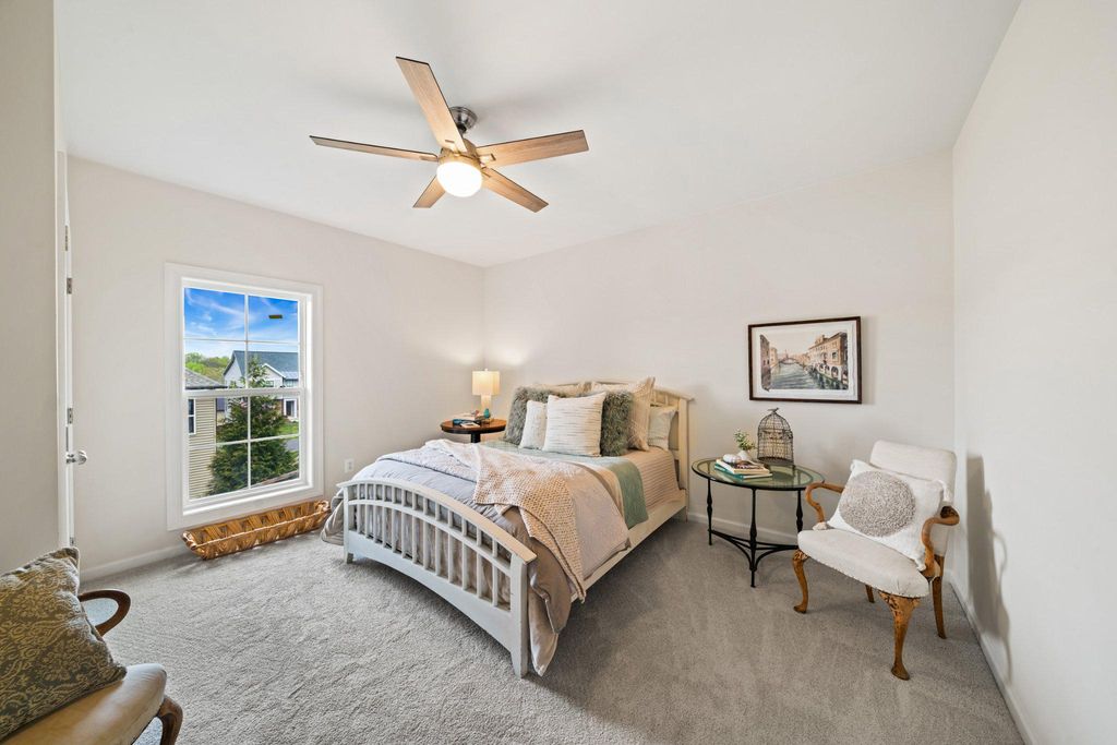 Image 32 of property listing at 9920 ARAPAHOE RD, New Market, MD 21774