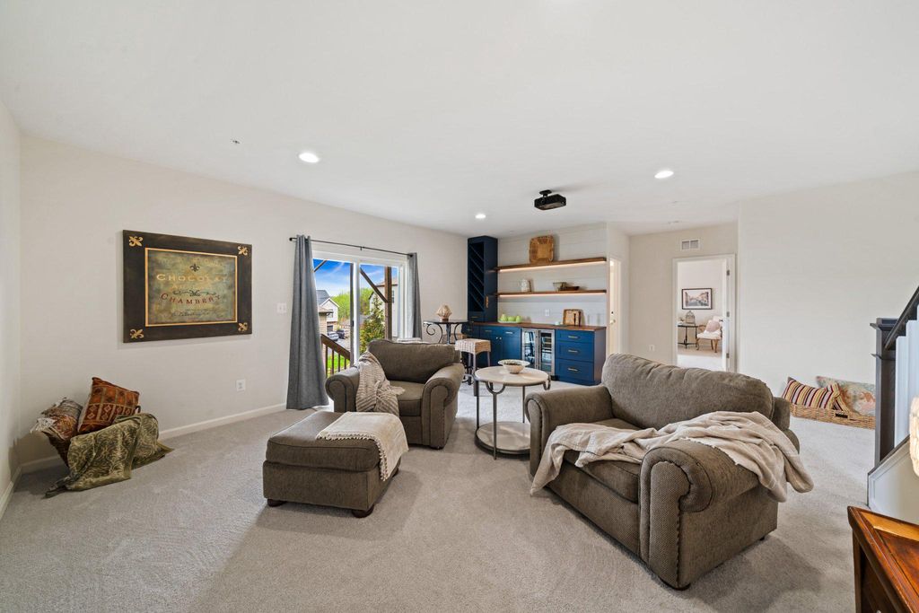 Image 33 of property listing at 9920 ARAPAHOE RD, New Market, MD 21774