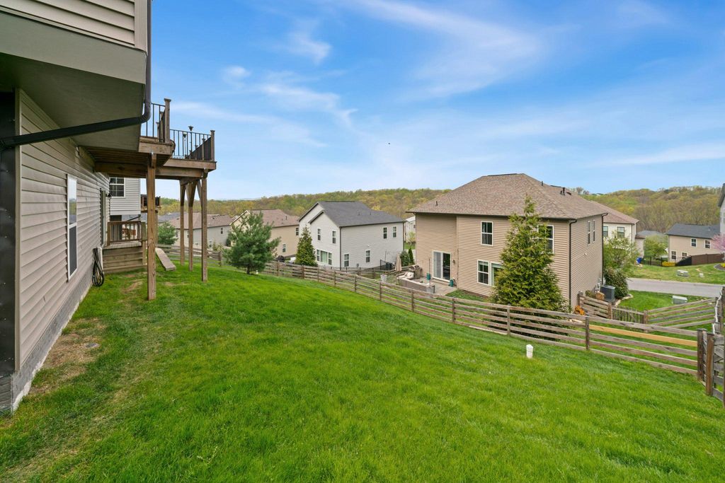 Image 43 of property listing at 9920 ARAPAHOE RD, New Market, MD 21774