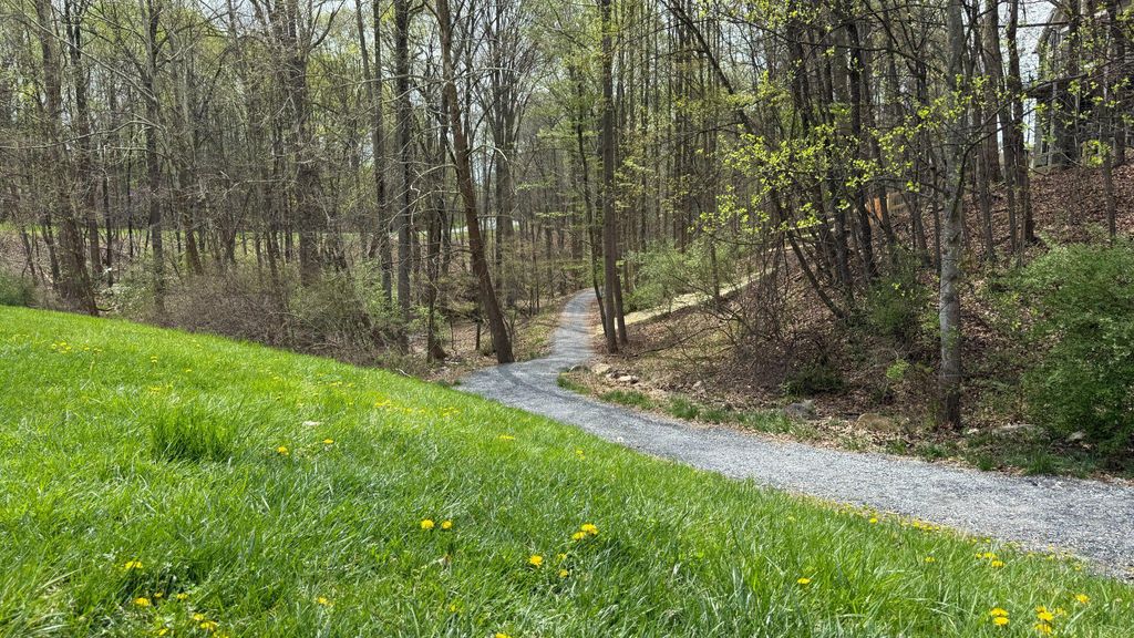 Image 59 of property listing at 9920 ARAPAHOE RD, New Market, MD 21774