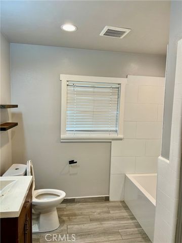 1503 N Chester, Compton, CA 90221