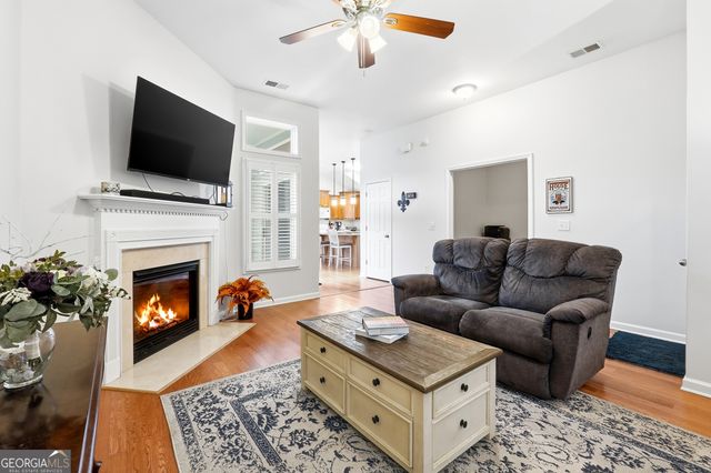 3550 Lilac Springs Drive, Powder Springs, GA 30127