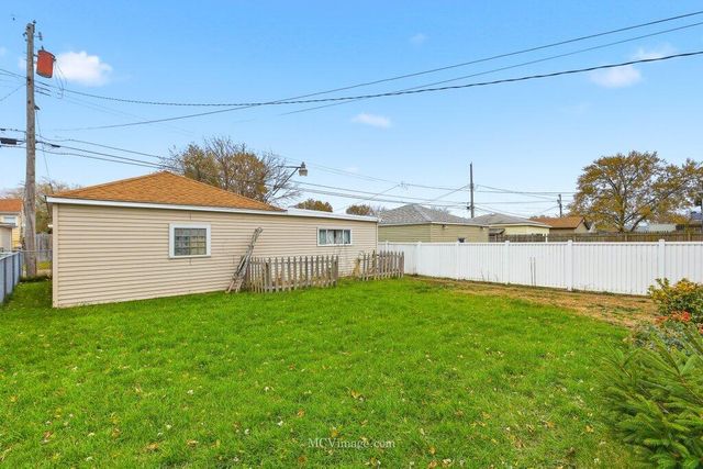 2717 Birch Avenue, Whiting, IN 46394