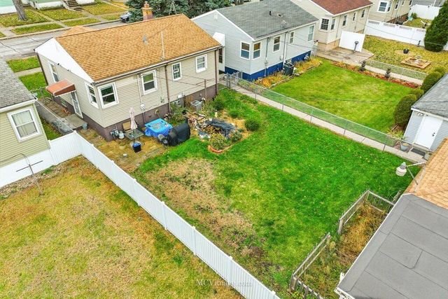 2717 Birch Avenue, Whiting, IN 46394