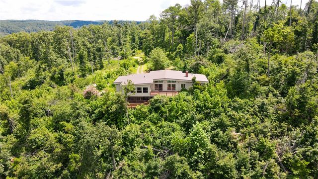 11375 High Sky Inn Road, Hindsville, AR 72738