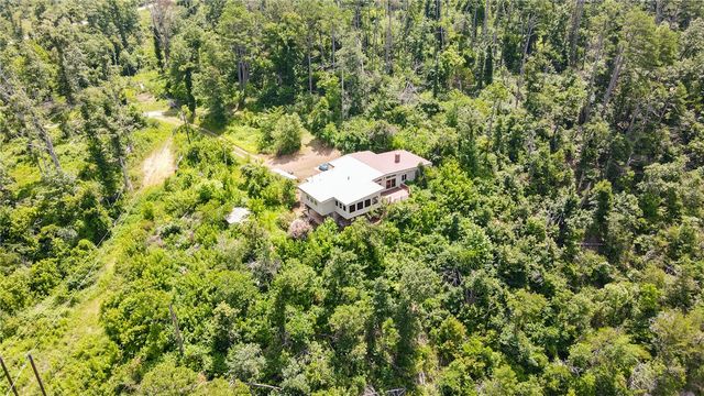 11375 High Sky Inn Road, Hindsville, AR 72738