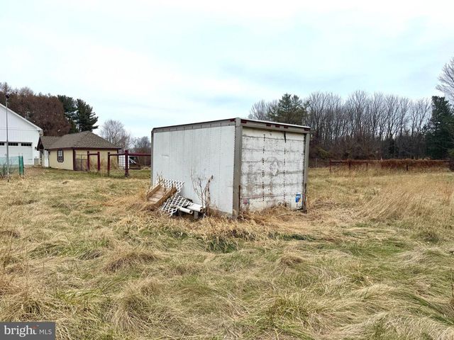 38 GROFF FARM LN, Conowingo, MD 21918