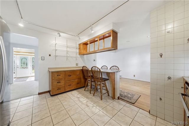 21 Lynn Lea Street, Amherst, NY 14221