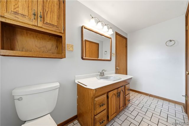 21 Lynn Lea Street, Amherst, NY 14221