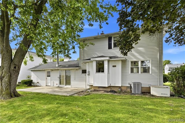 21 Lynn Lea Street, Amherst, NY 14221