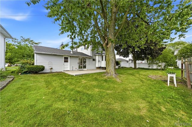 21 Lynn Lea Street, Amherst, NY 14221