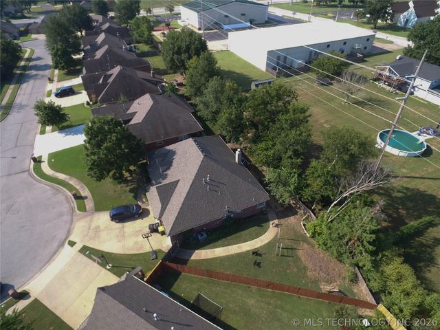 508 N Willow Street, Jenks, OK 74037