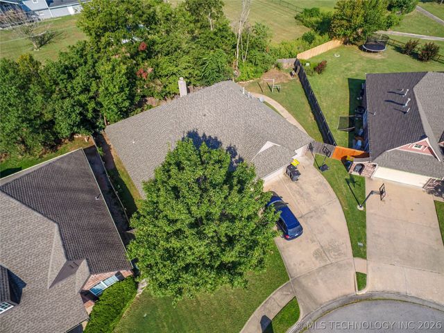 508 N Willow Street, Jenks, OK 74037