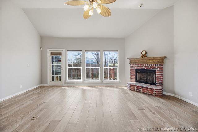 508 N Willow Street, Jenks, OK 74037