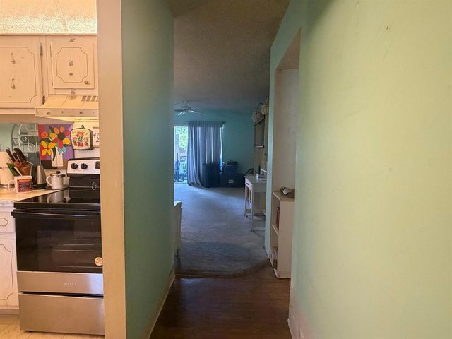 2687 N Garden Dr Drive N 103, Lake Worth, FL 33461