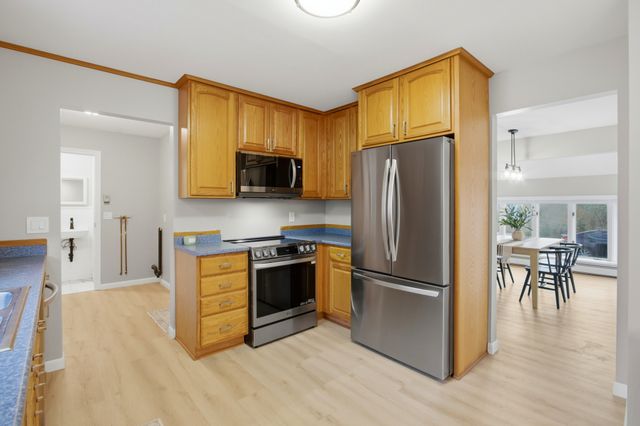 35 Basket Shop Road, Hebron, CT 06248