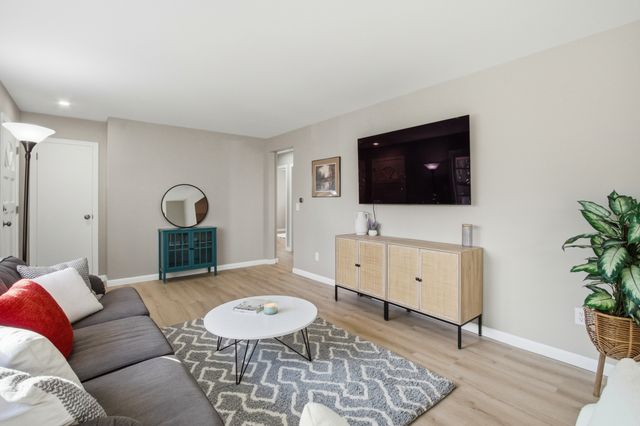 35 Basket Shop Road, Hebron, CT 06248