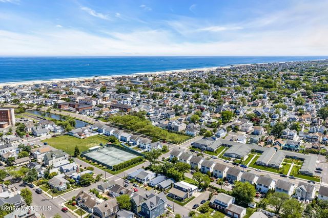 122 Inskip Avenue, Ocean Grove, NJ 07756