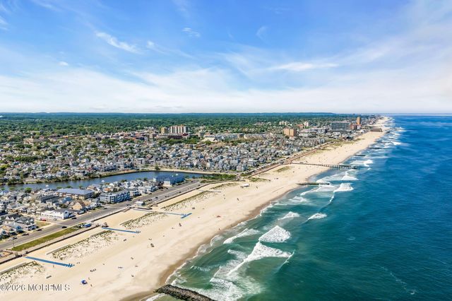122 Inskip Avenue, Ocean Grove, NJ 07756