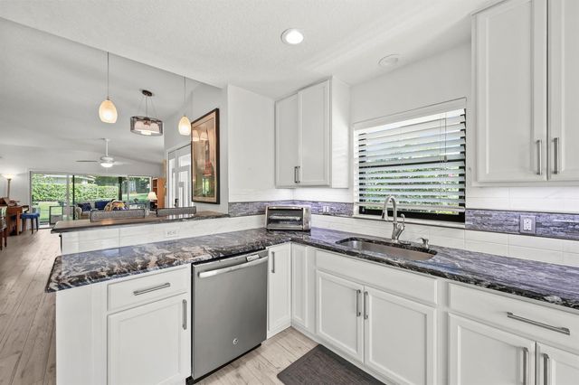 3660 Freshwater Drive, Jupiter, FL 33477