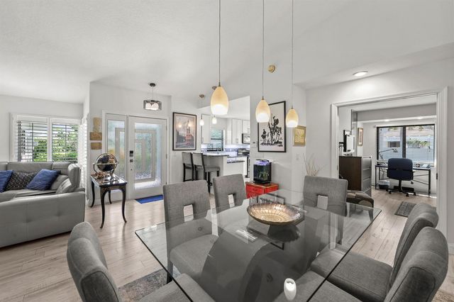 3660 Freshwater Drive, Jupiter, FL 33477