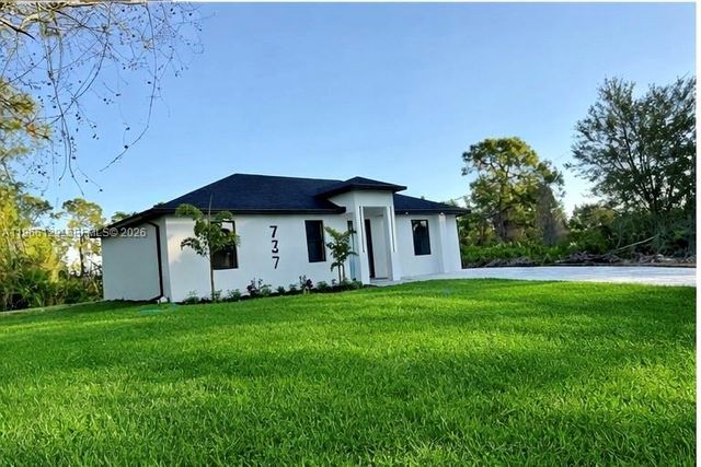 737 E THEODORE VAIL STREET, Lehigh Acres, FL 33974