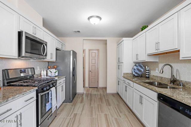 820 Paseo Pacifico Place, El Paso, TX 79928