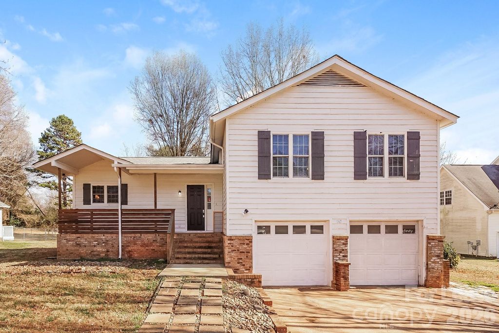 167 Mooreland Road, Mooresville, NC 28117