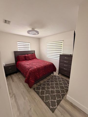 1720 SW 64th Avenue, North Lauderdale, FL 33068