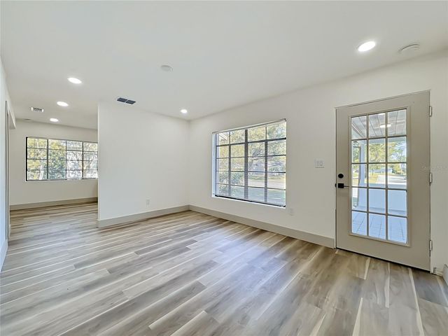 2222 VALENCIA ROAD, Orlando, FL 32803