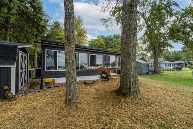 50 E Baseline Road, Gobles, MI 49055