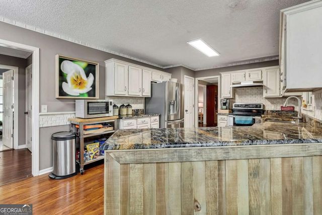 107 Lake Latimer Cove NE, Kennesaw, GA 30144
