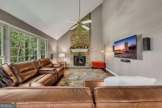 107 Lake Latimer Cove NE, Kennesaw, GA 30144