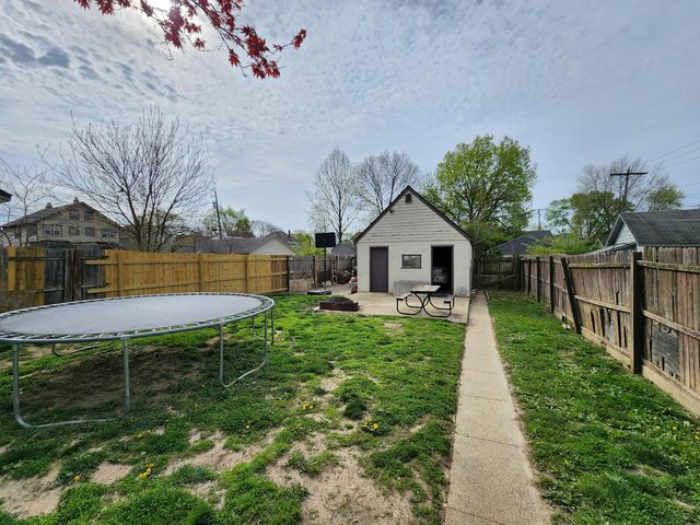 2739 Sutton Avenue, Columbus, OH 43204