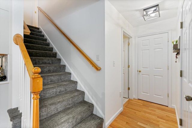 64 Brookview Road, Windham, NH 03087