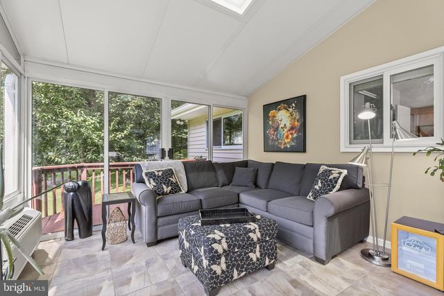 1 WHISPERWOOD CT, Baltimore, MD 21208